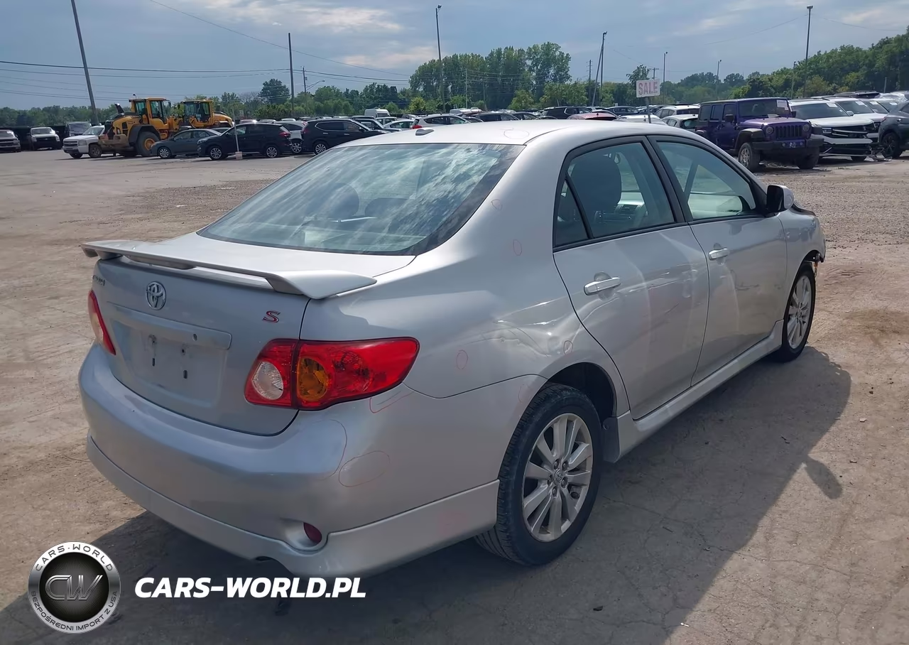 2010 Toyota Corolla S VIN:2T1BU4EE5AC443941 - 4