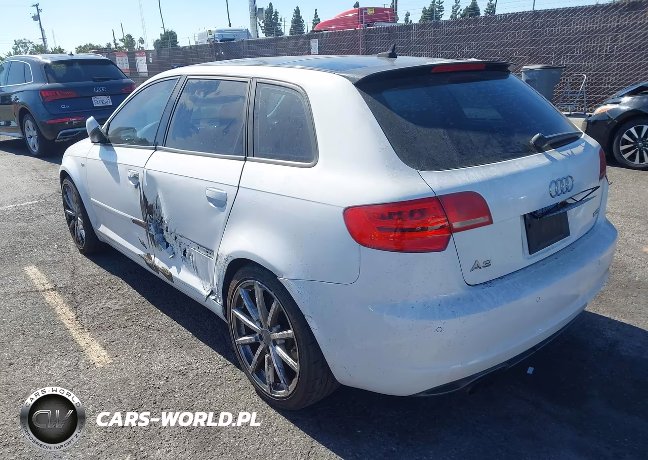 2011 Audi A3 2.0T Premium VIN:WAUKEAFM7BA033503 - 3