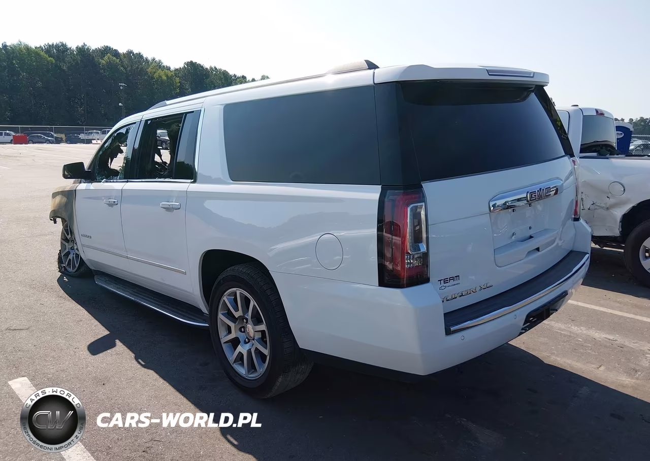 2019 GMC Yukon Xl Denali VIN:1GKS2HKJ2KR377312 - 3