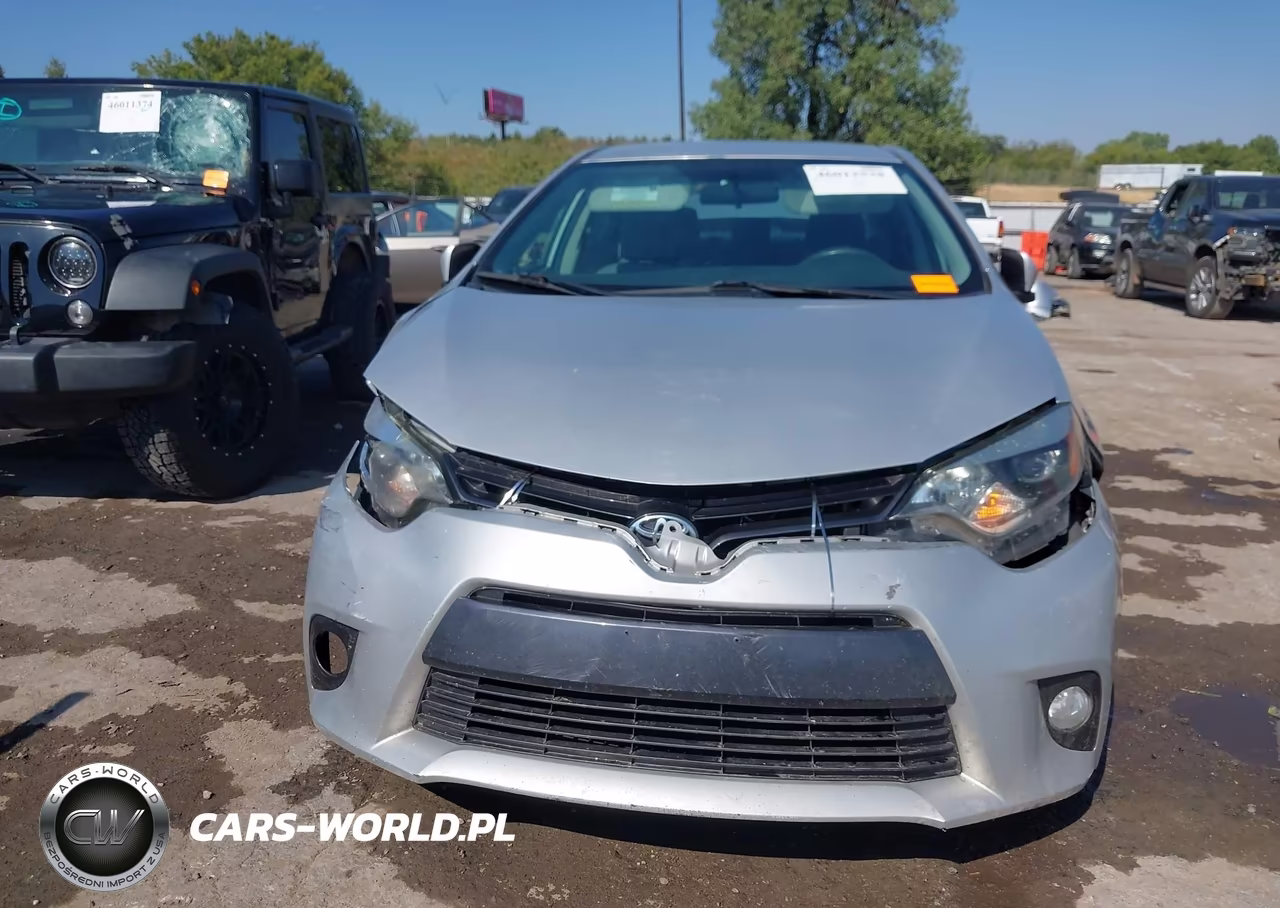 2015 Toyota Corolla Le Plus VIN:5YFBURHE4FP211735 - 12