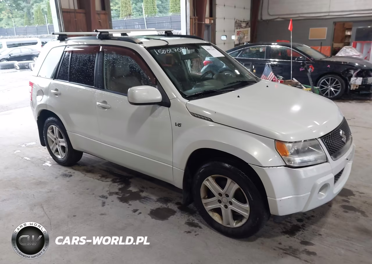 2006 Suzuki Grand Vitara Luxury