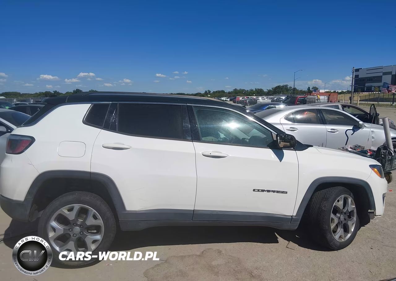 2018 Jeep Compass Limited 4X4 VIN:3C4NJDCB9JT190246 - 13