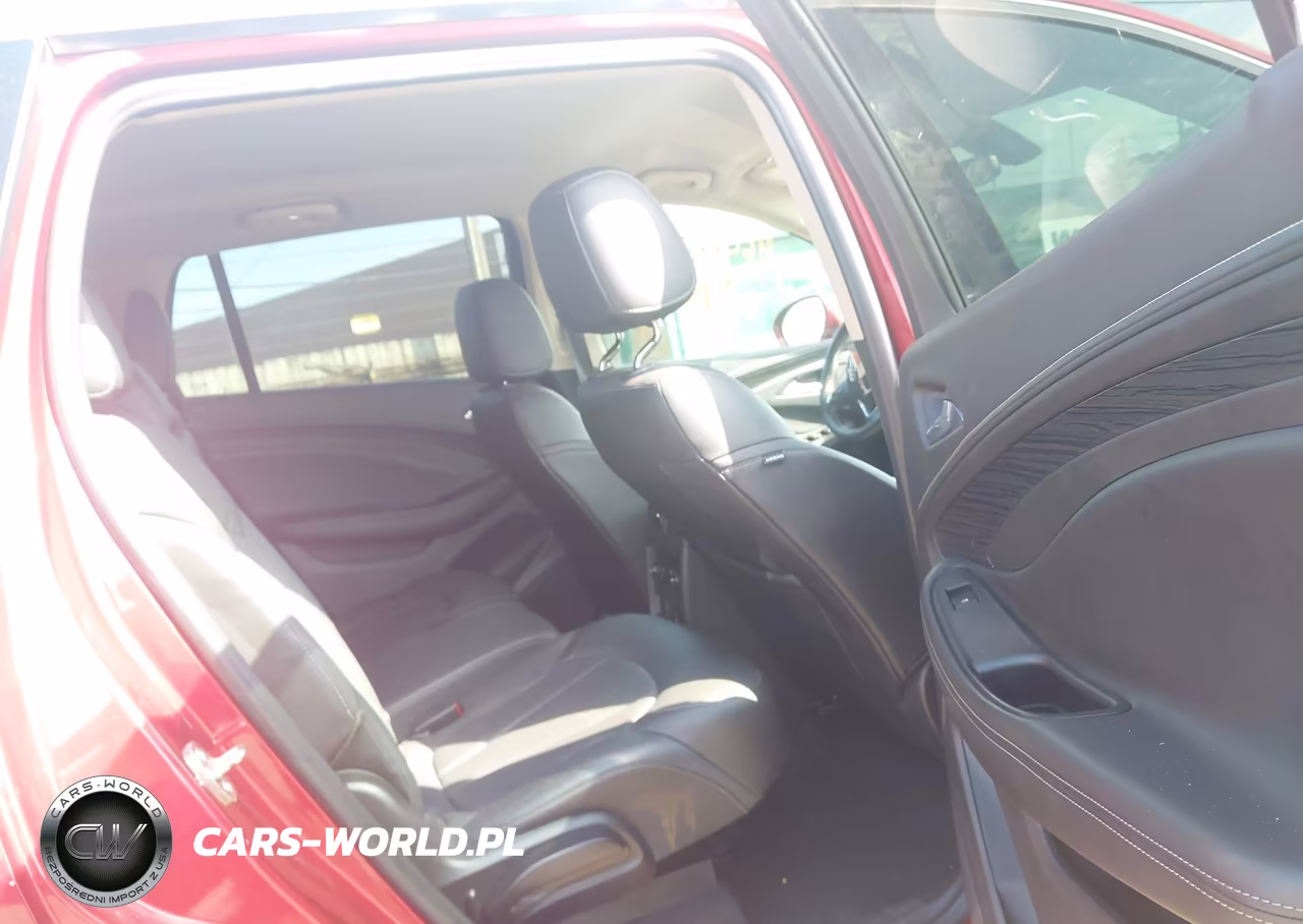 2018 Buick Envision Essence VIN:LRBFX1SAXJD023893 - 8