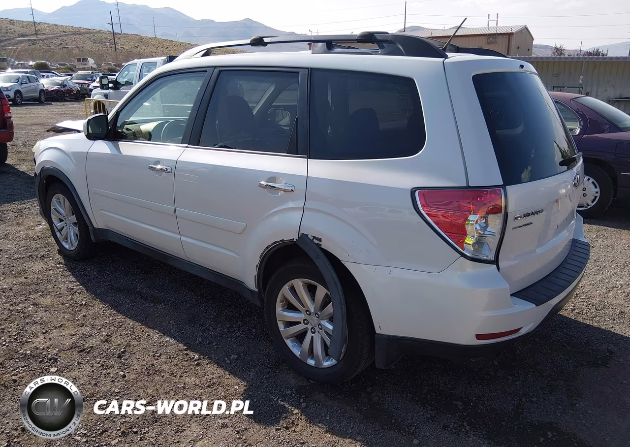 2011 Subaru Forester 2.5X Limited VIN:JF2SHBEC6BH779698 - 3