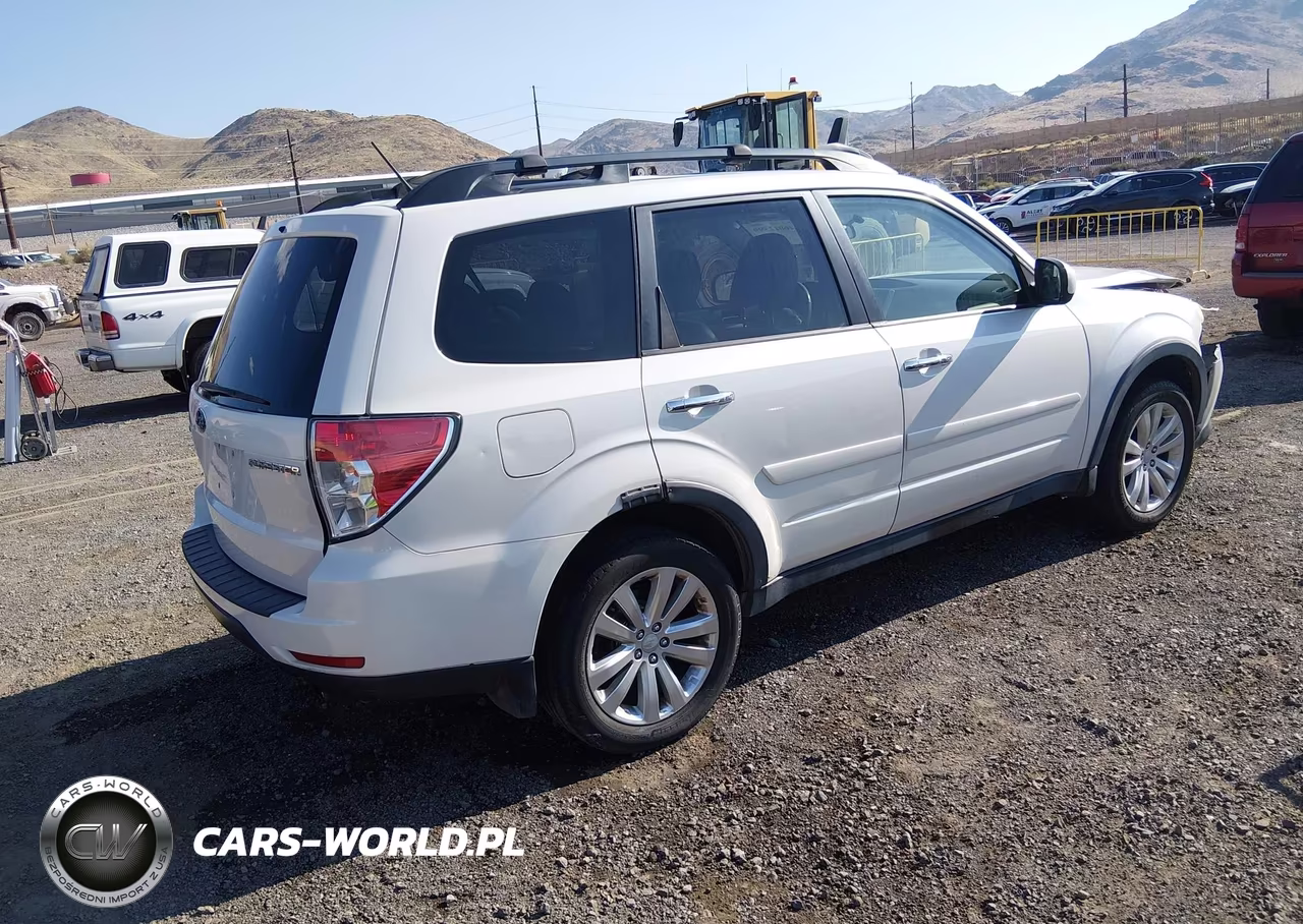 2011 Subaru Forester 2.5X Limited VIN:JF2SHBEC6BH779698 - 4