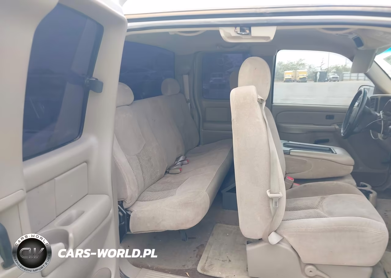 2004 Chevrolet Silverado C1500 VIN:2GCEC19V641173274 - 8