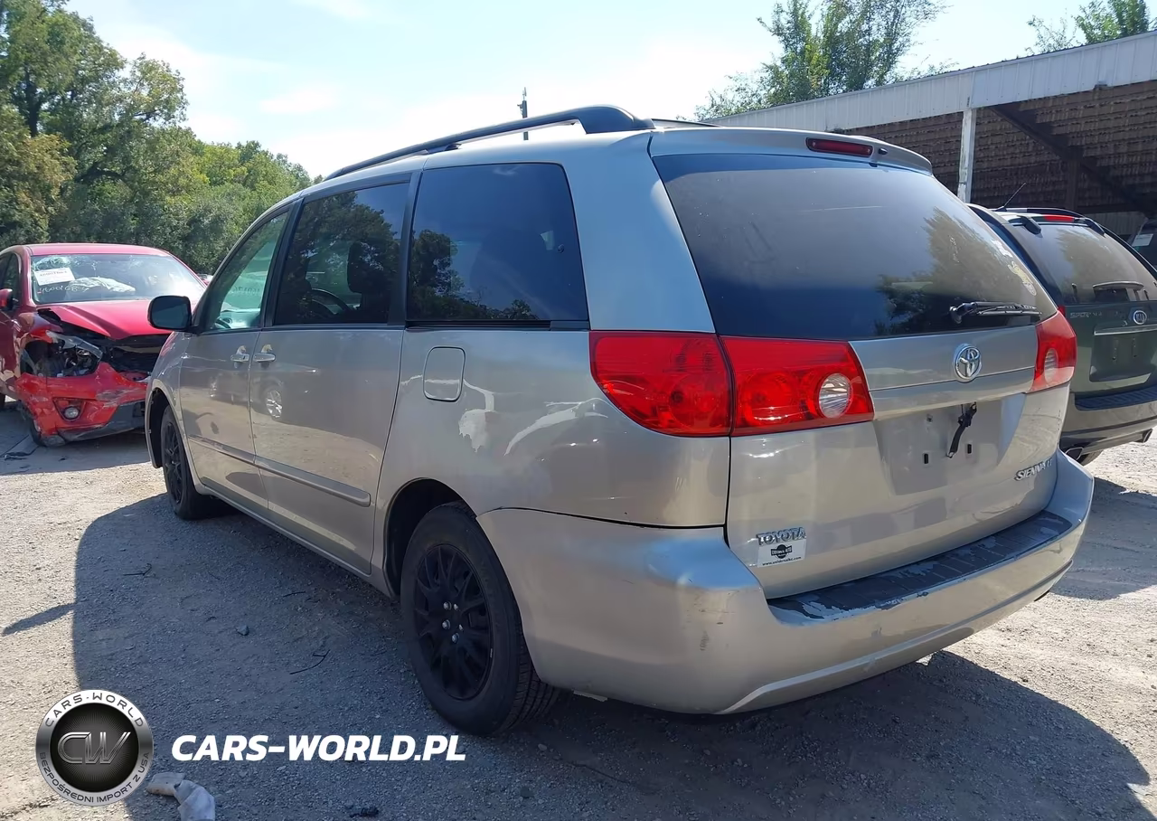 2009 Toyota Sienna Le VIN:5TDZK23CX9S281317 - 3
