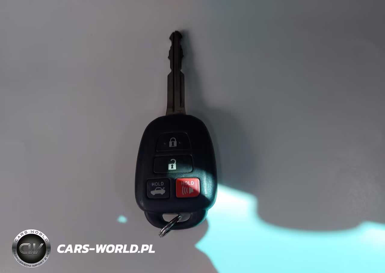 2015 Toyota Camry Le VIN:4T1BF1FK4FU482233 - 11