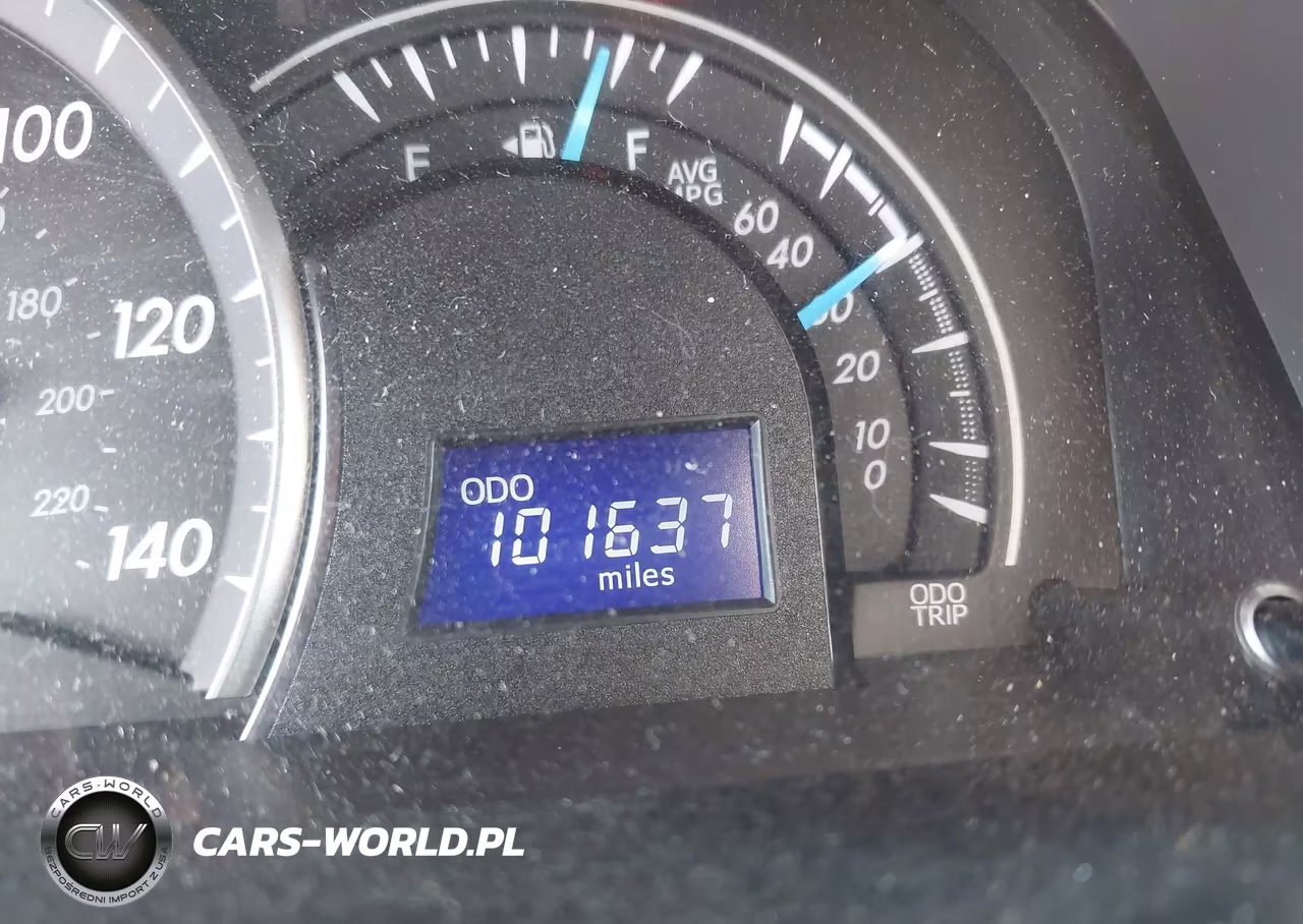 2015 Toyota Camry Le VIN:4T1BF1FK4FU482233 - 15