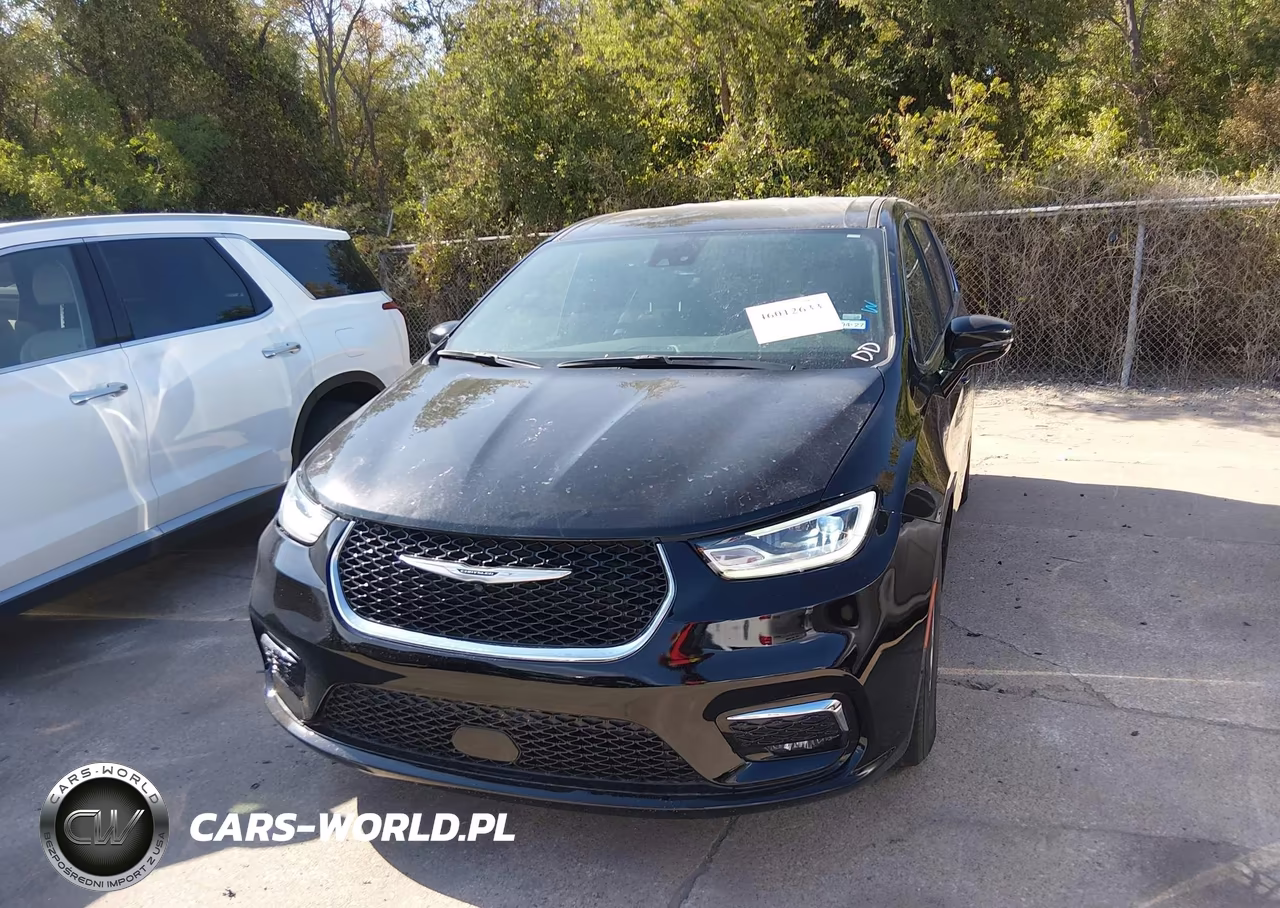 2025 Chrysler Pacifica Select VIN:2C4RC1BG6SR584136 - 6