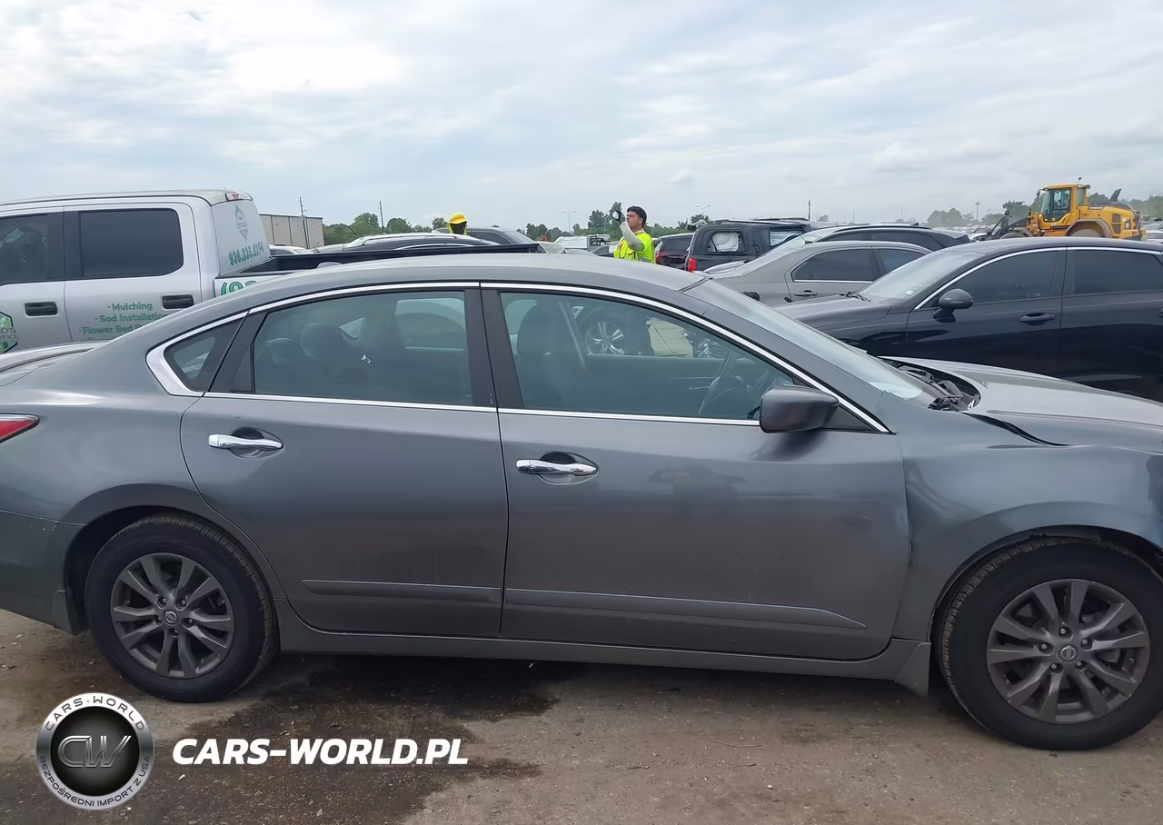 2015 Nissan Altima 2.5 S VIN:1N4AL3AP2FN906791 - 14