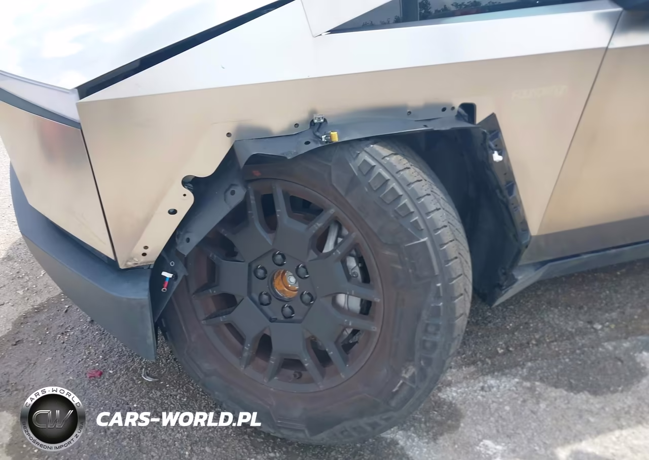 2024 Tesla Cybertruck VIN:7G2CEHED7RA004516 - 6
