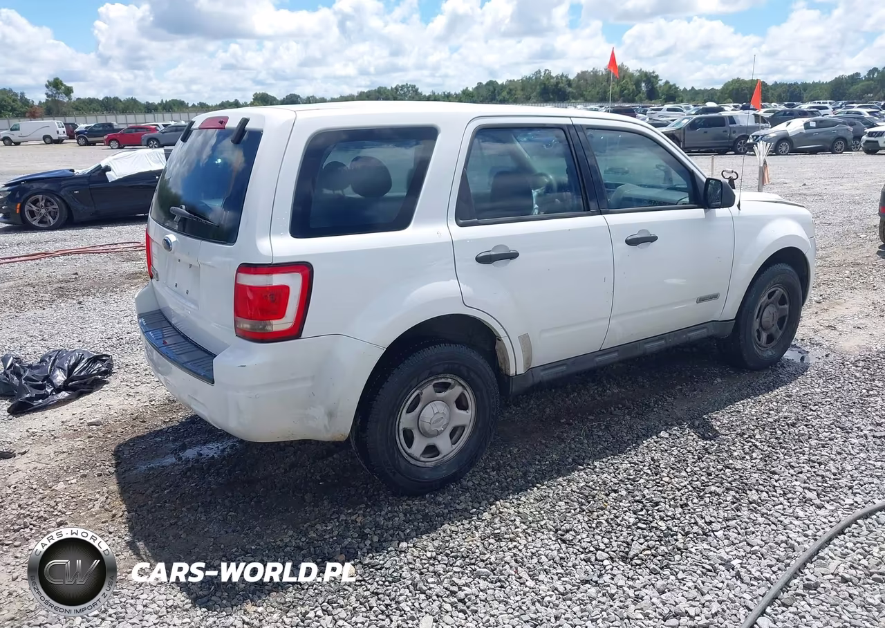2008 Ford Escape Xls-Xls Manual VIN:1FMCU02Z98KB45482 - 4