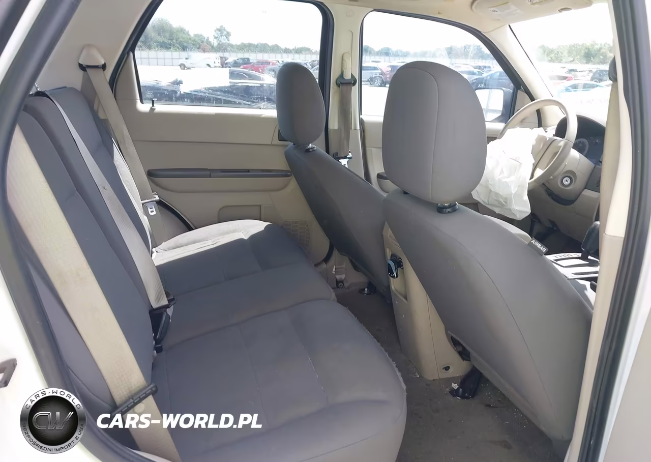 2008 Ford Escape Xls-Xls Manual VIN:1FMCU02Z98KB45482 - 8