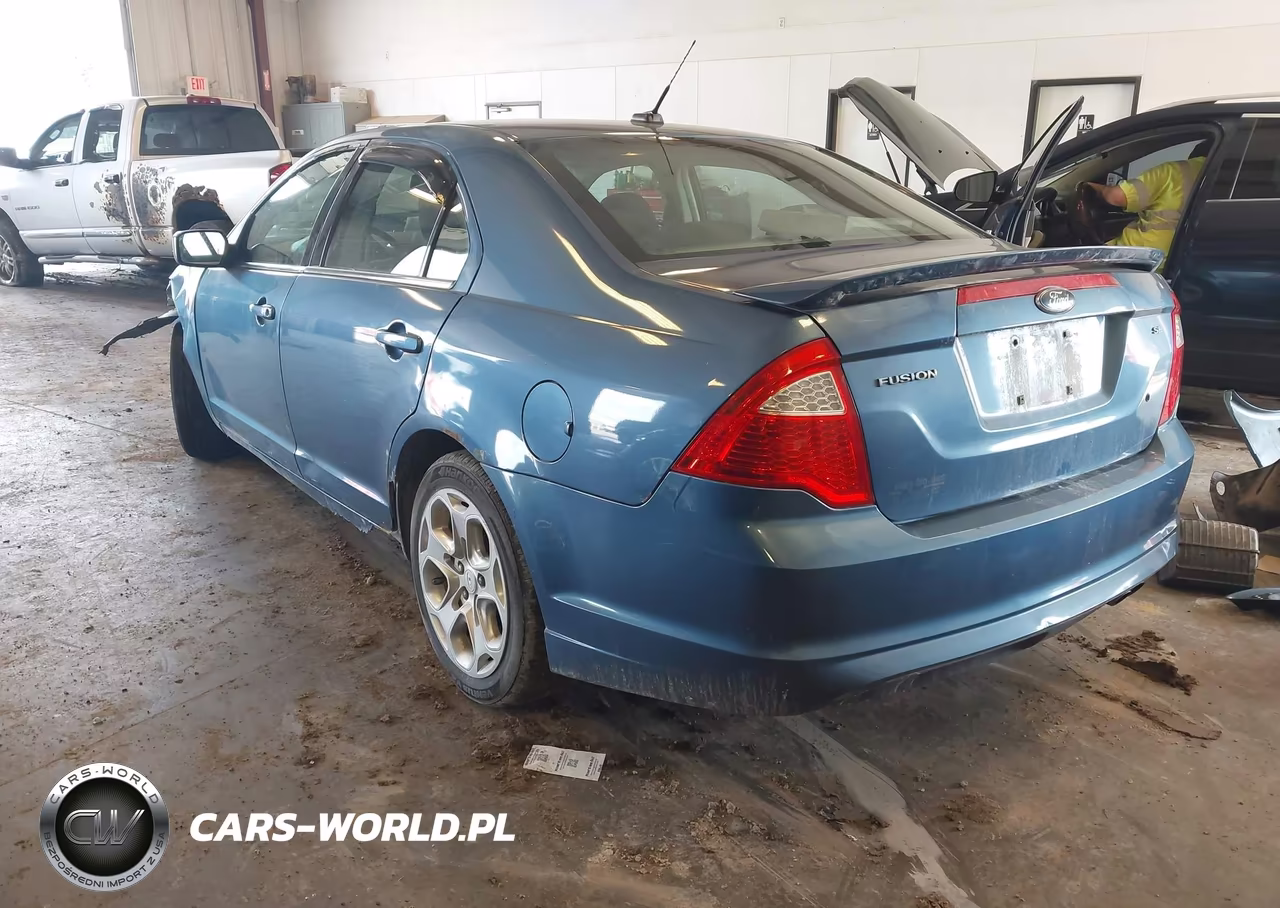 2010 Ford Fusion Se VIN:3FAHP0HA5AR185441 - 3