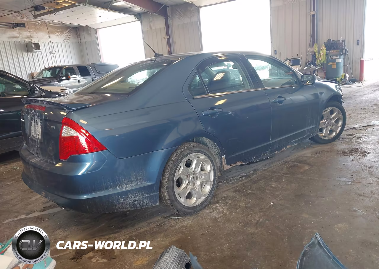 2010 Ford Fusion Se VIN:3FAHP0HA5AR185441 - 4