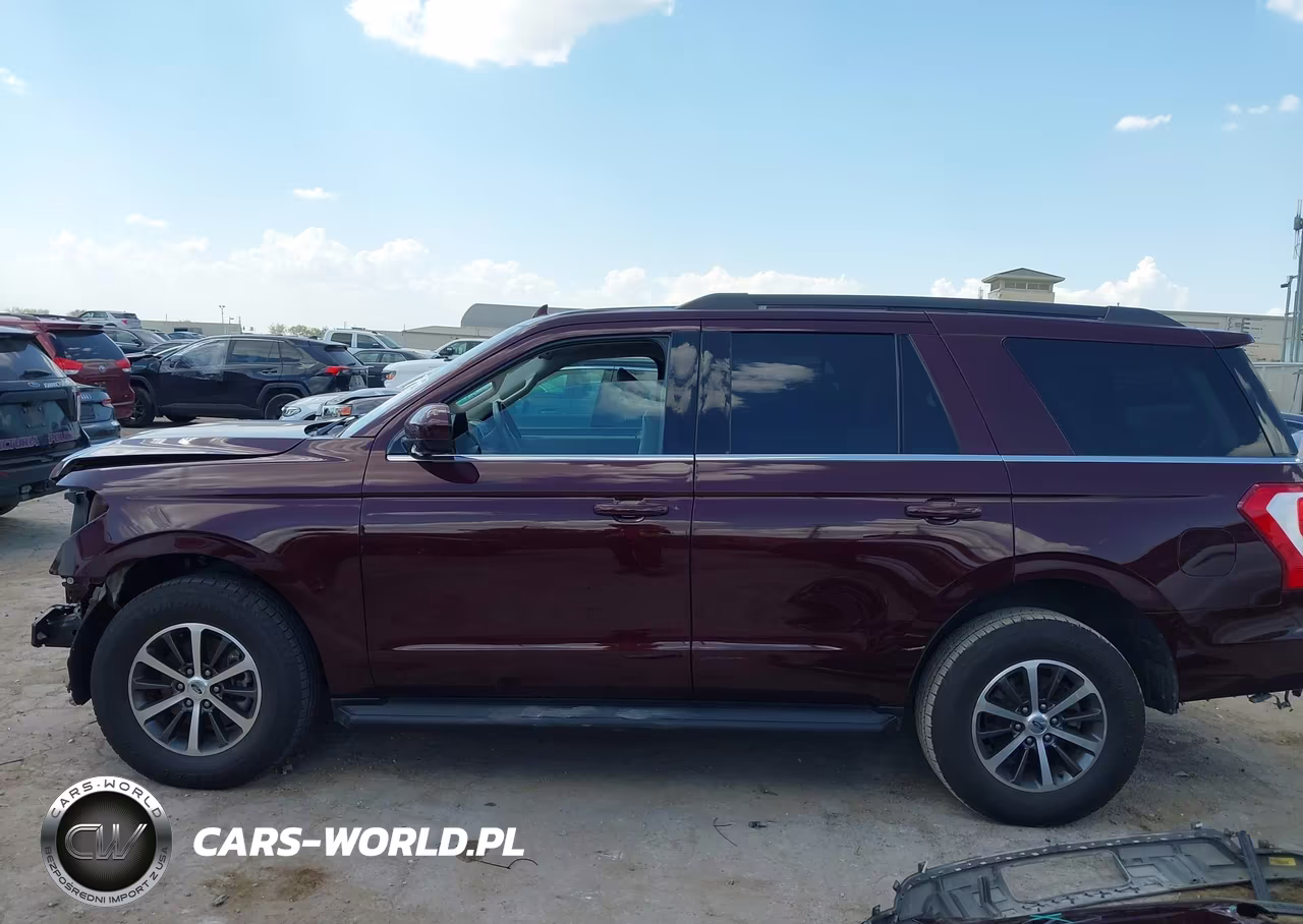 2021 Ford Expedition Xlt VIN:1FMJU1HT6MEA49110 - 15