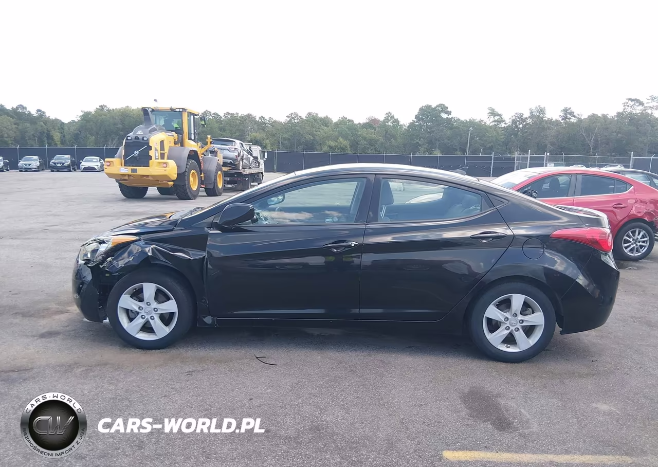 2013 Hyundai Elantra Gls VIN:KMHDH4AE6DU999987 - 14