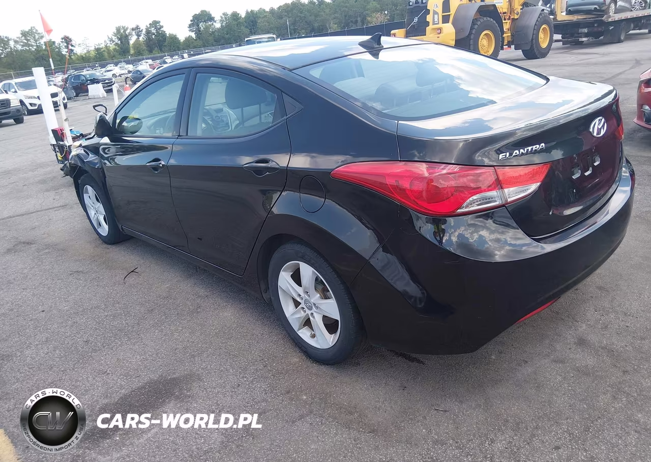 2013 Hyundai Elantra Gls VIN:KMHDH4AE6DU999987 - 3