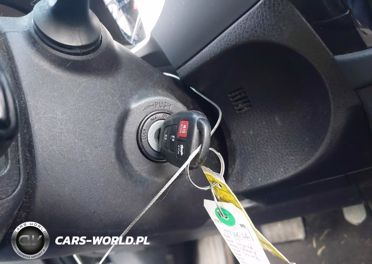 2015 Toyota Corolla S Plus VIN:5YFBURHE9FP294269 - 11
