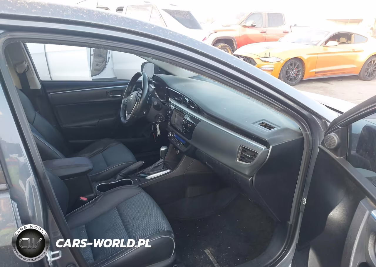 2015 Toyota Corolla S Plus VIN:5YFBURHE9FP294269 - 5