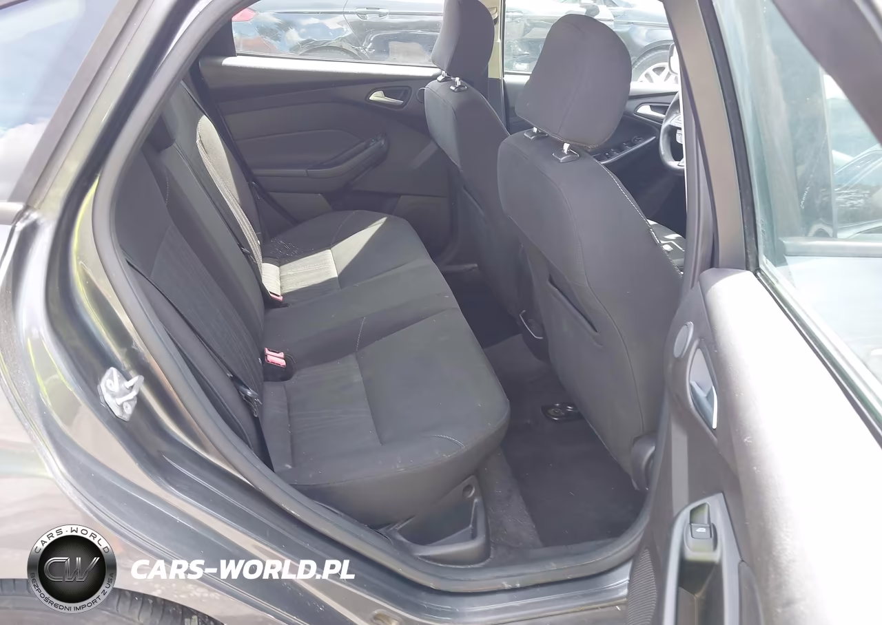 2017 Ford Focus Sel VIN:1FADP3H26HL256468 - 8