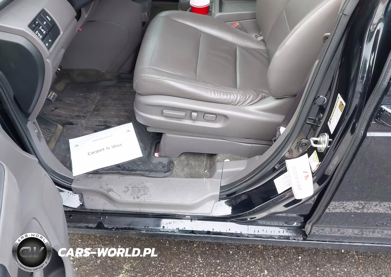 2016 Honda Odyssey Touring-Touring Elite VIN:5FNRL5H91GB056037 - 6