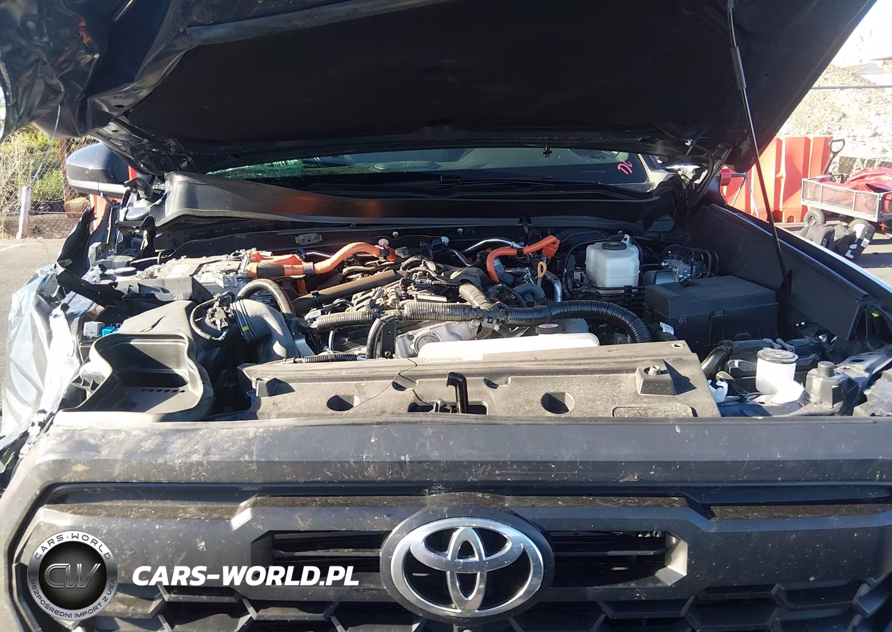 2025 Toyota Tacoma Hybrid Trd Off Road VIN:3TYLC5LN5ST045643 - 9