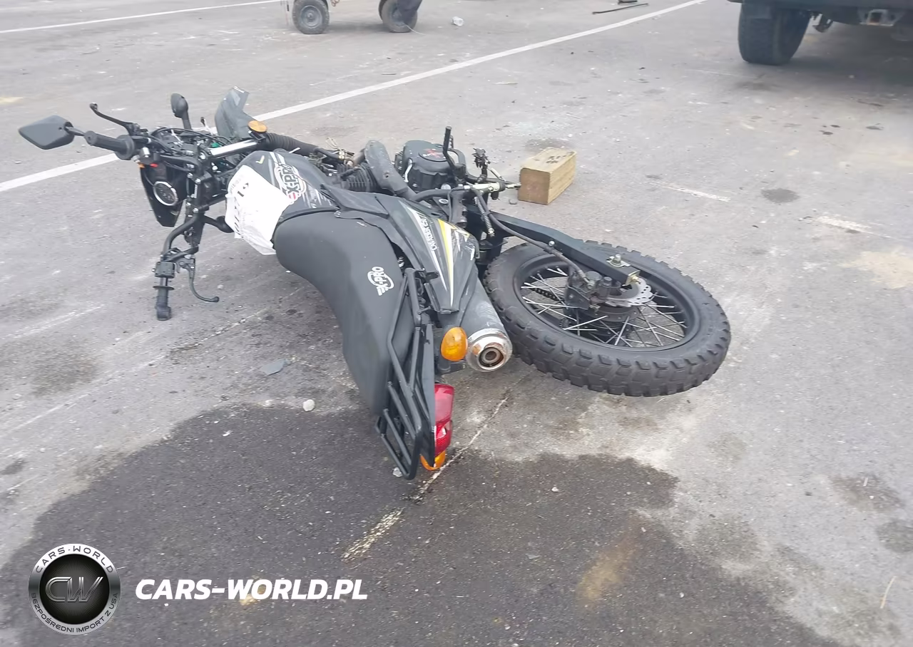 2026 Bashan Bashanmotorcycle VIN:LHJPCNBM0TB500915 - 3