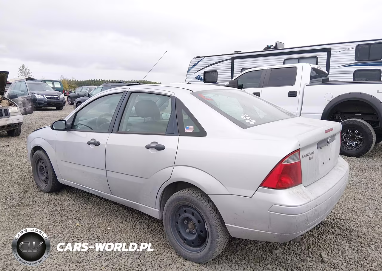 2007 Ford Focus S-Se-Ses VIN:1FAFP34N27W155157 - 3