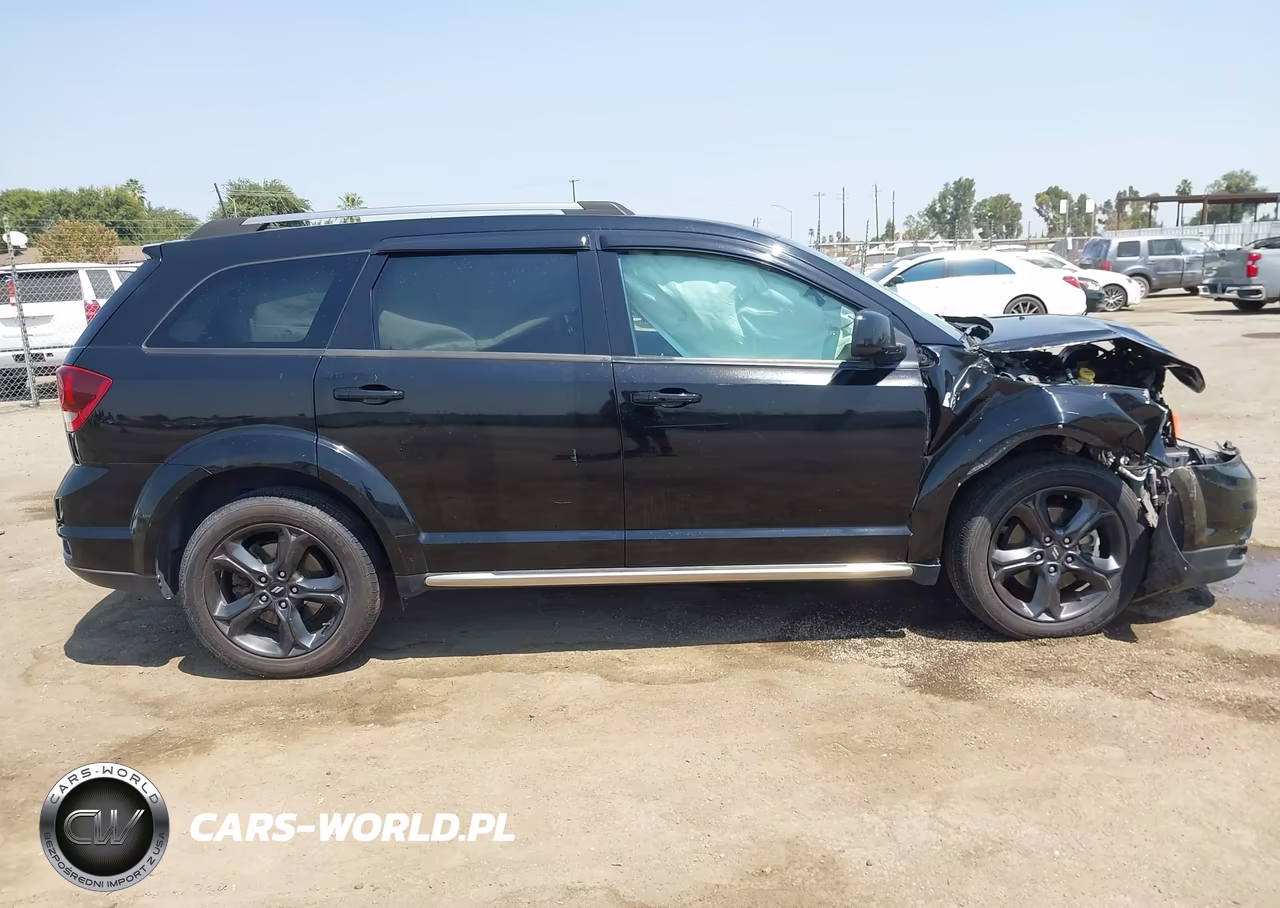 2020 Dodge Journey Crossroad VIN:3C4PDCGB7LT268790 - 13