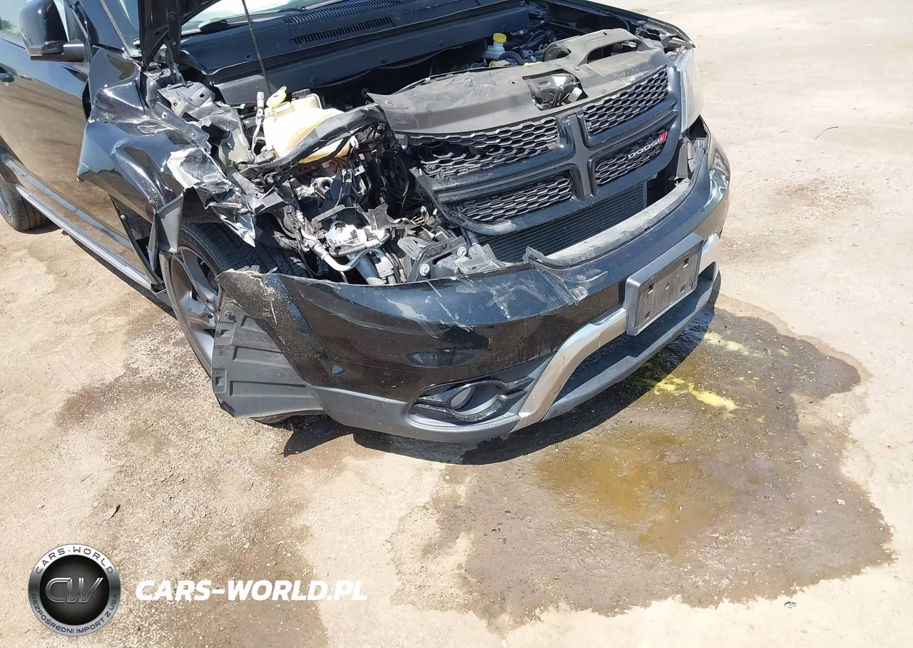 2020 Dodge Journey Crossroad VIN:3C4PDCGB7LT268790 - 6