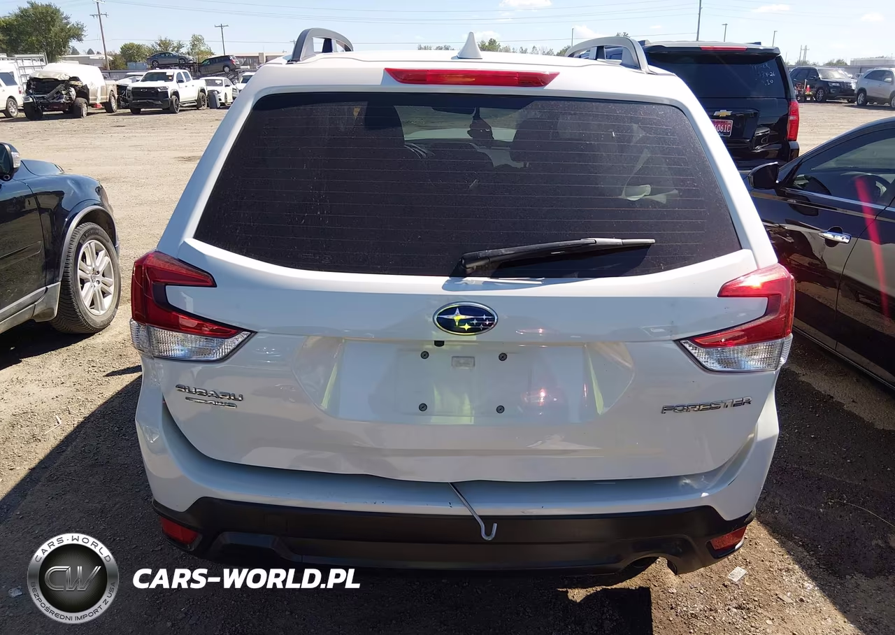 2021 Subaru Forester VIN:JF2SKADC9MH562677 - 17