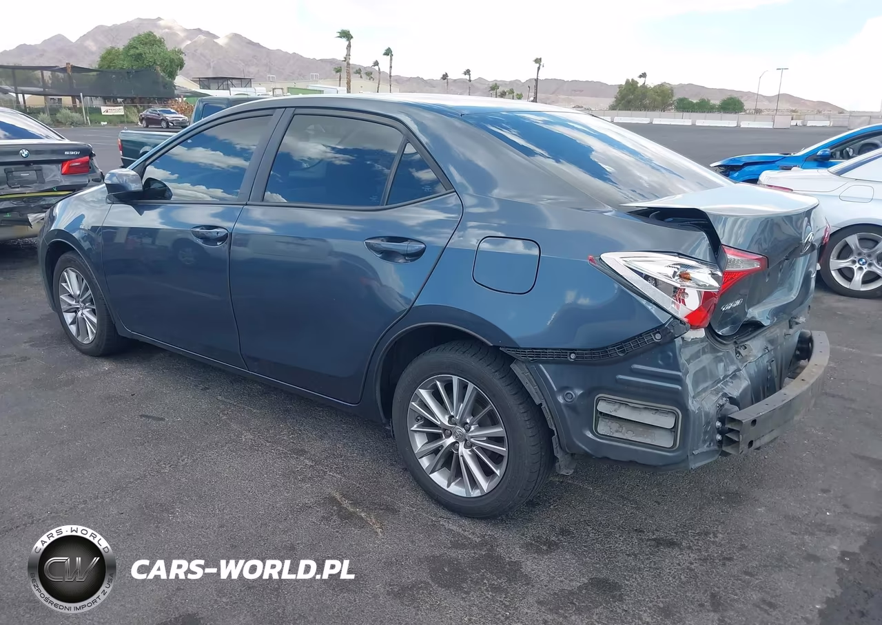 2015 Toyota Corolla Le Plus VIN:5YFBURHE7FP275543 - 3