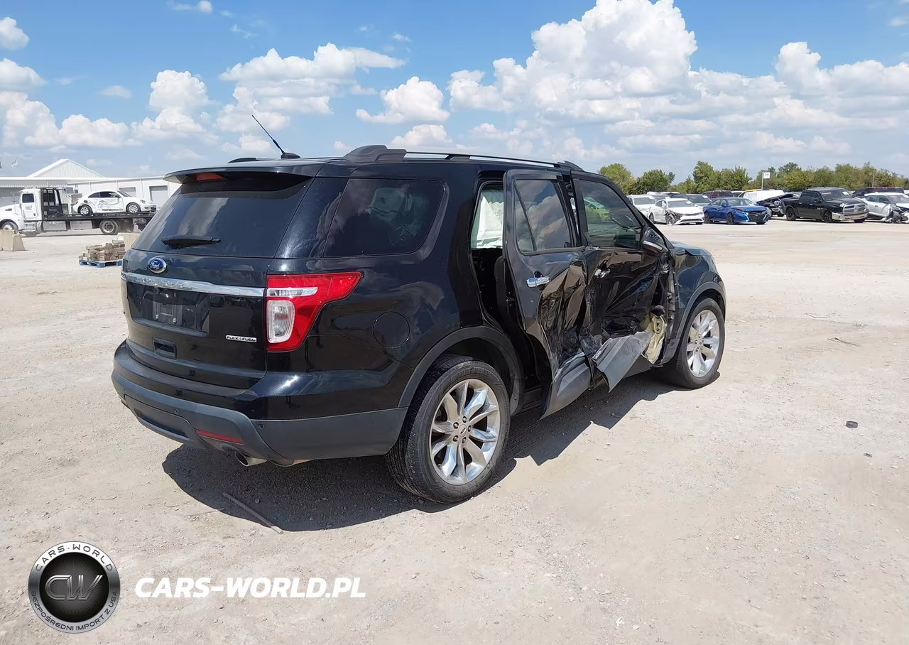 2014 Ford Explorer Xlt VIN:1FM5K7D86EGA43051 - 4