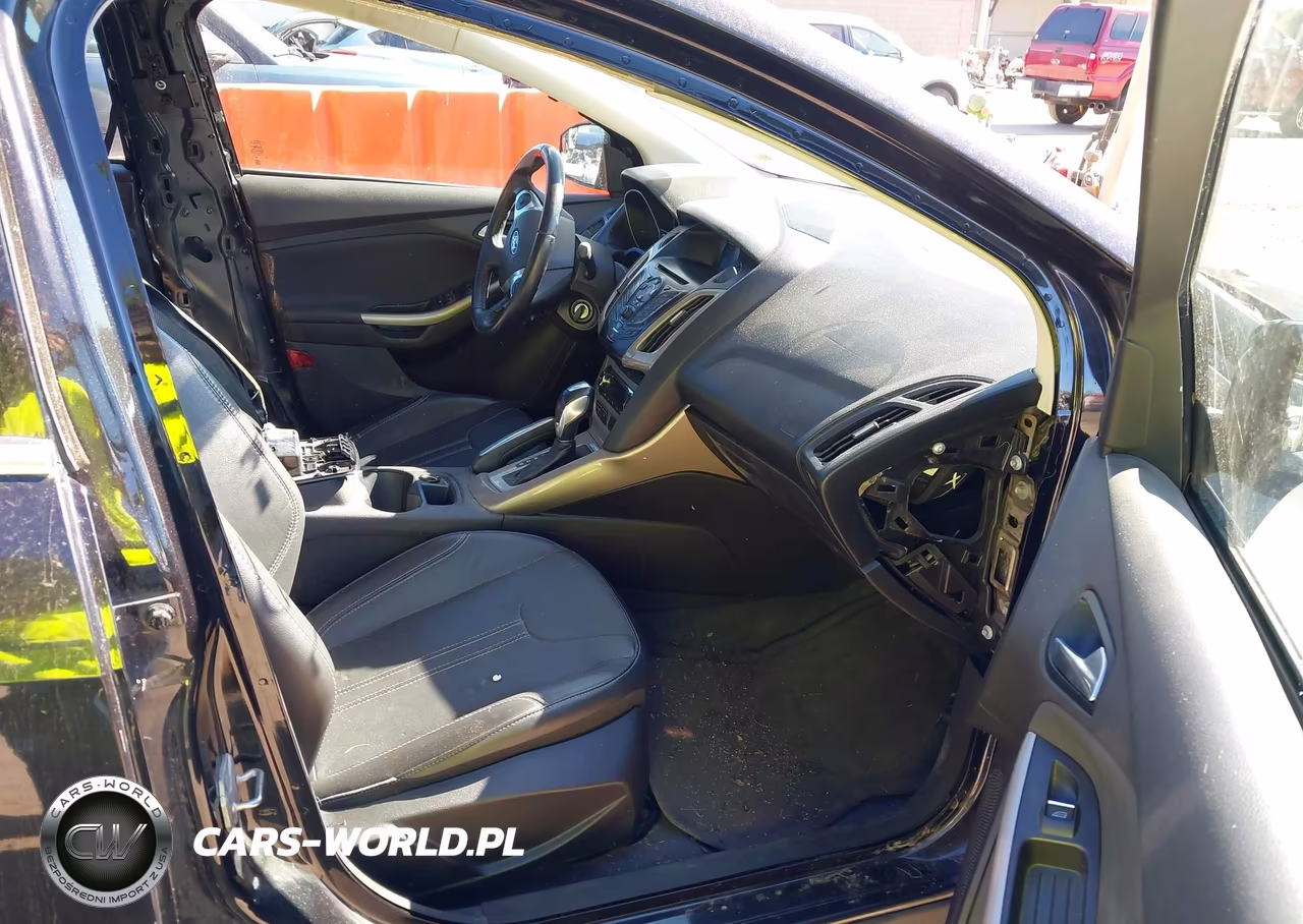 2012 Ford Focus Sel VIN:1FAHP3H29CL146170 - 5