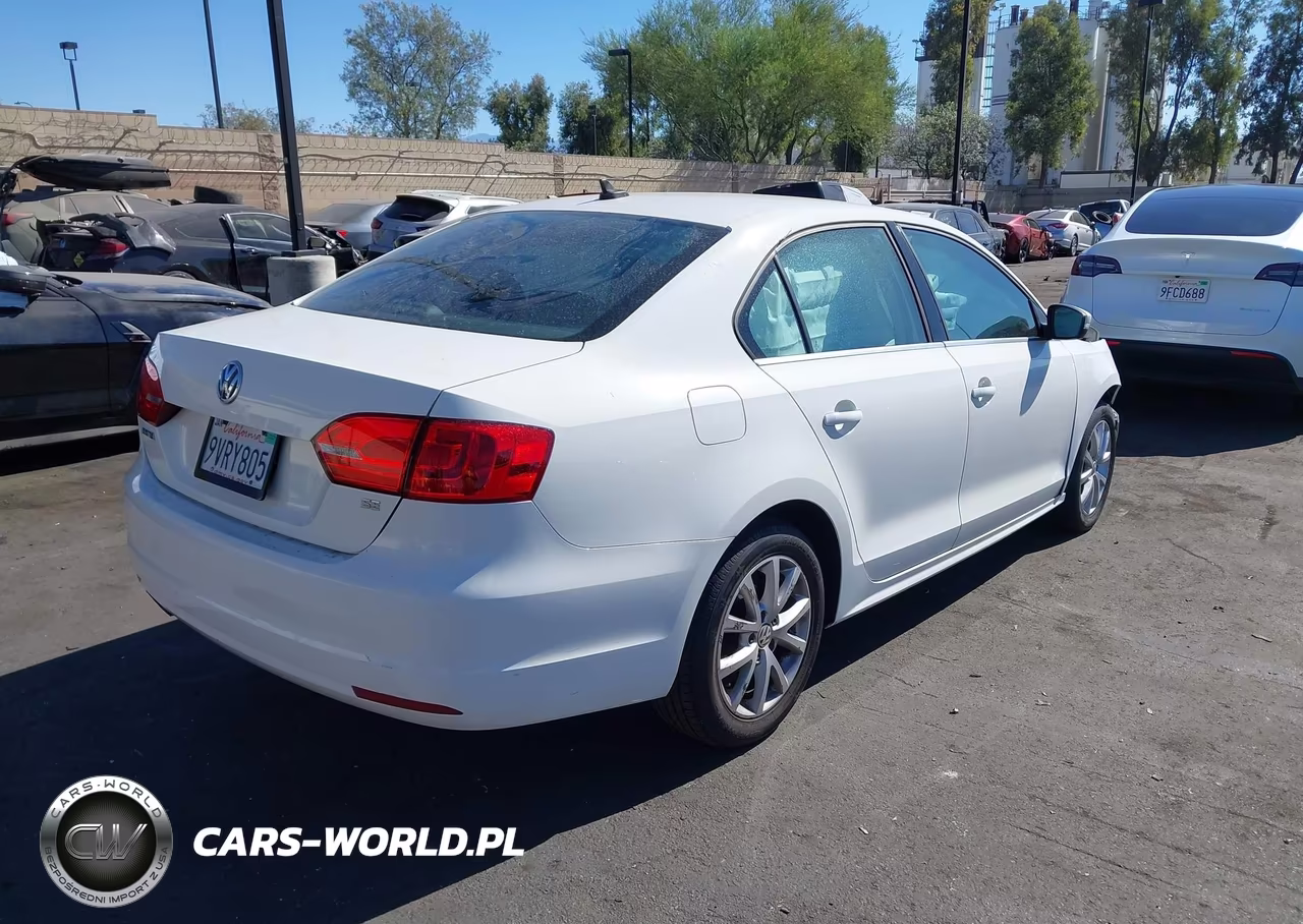 2014 Volkswagen Jetta 1.8T Se VIN:3VWD17AJ7EM227315 - 4