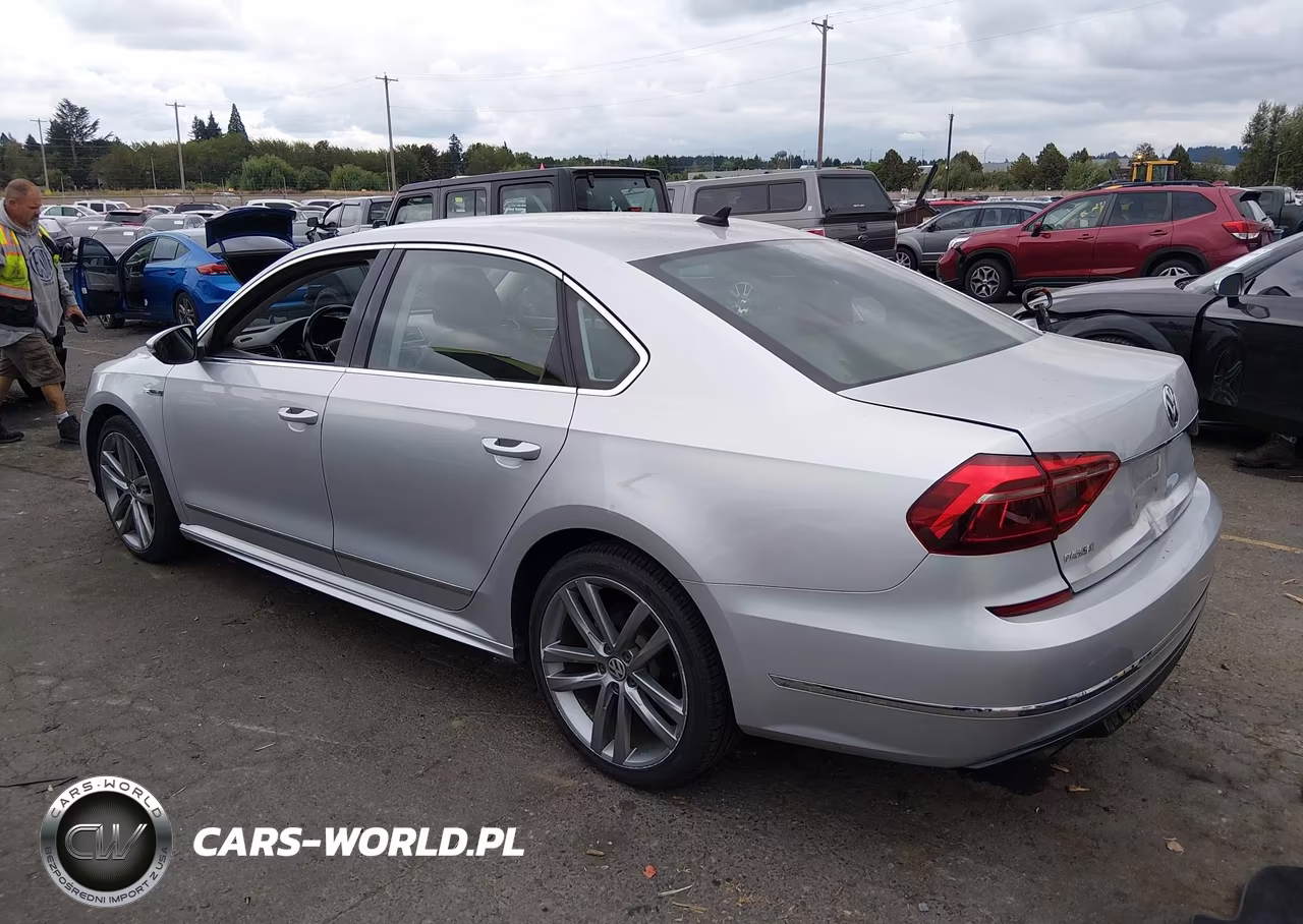 2017 Volkswagen Passat 1.8T R-Line VIN:1VWDT7A35HC048059 - 3