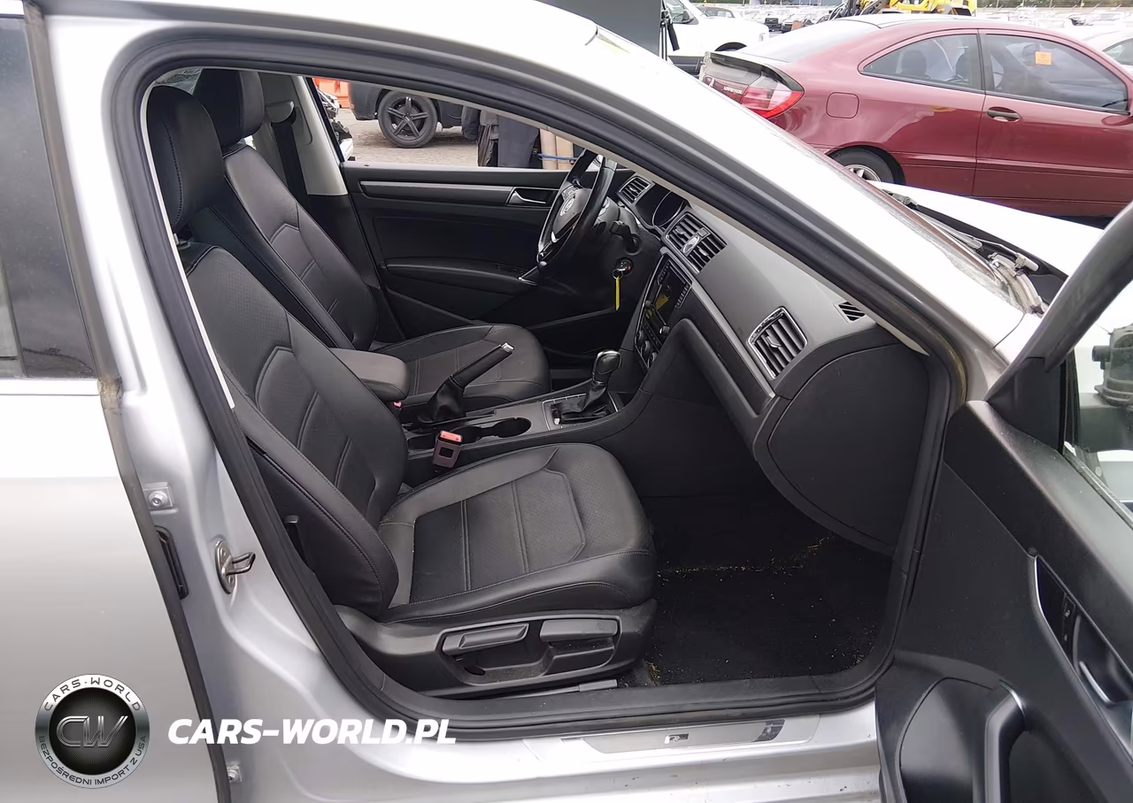 2017 Volkswagen Passat 1.8T R-Line VIN:1VWDT7A35HC048059 - 5