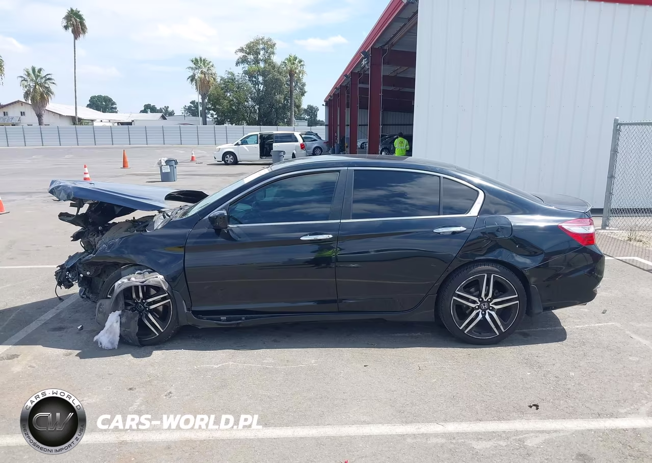 2016 Honda Accord Sport VIN:1HGCR2F51GA129923 - 14