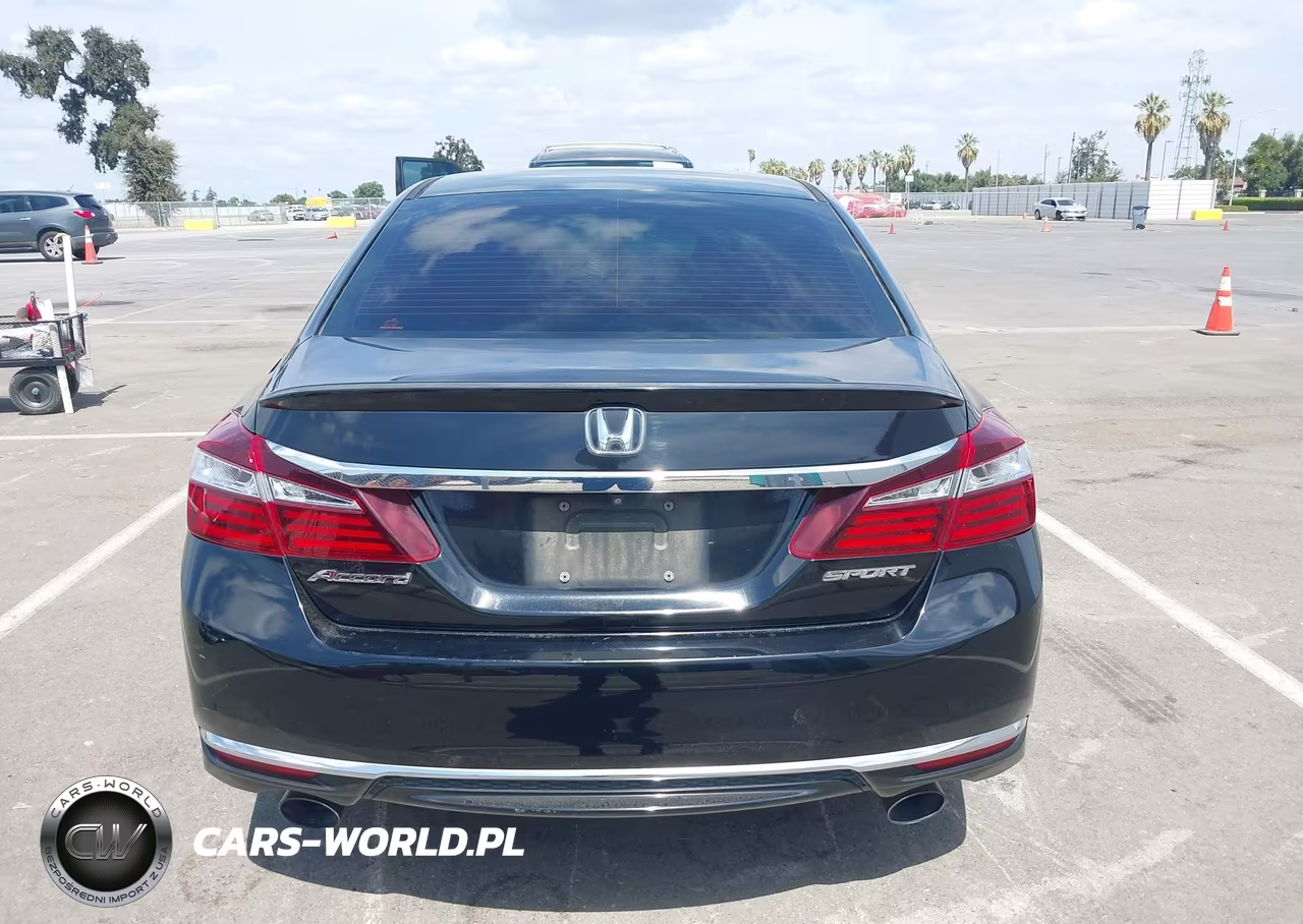2016 Honda Accord Sport VIN:1HGCR2F51GA129923 - 16
