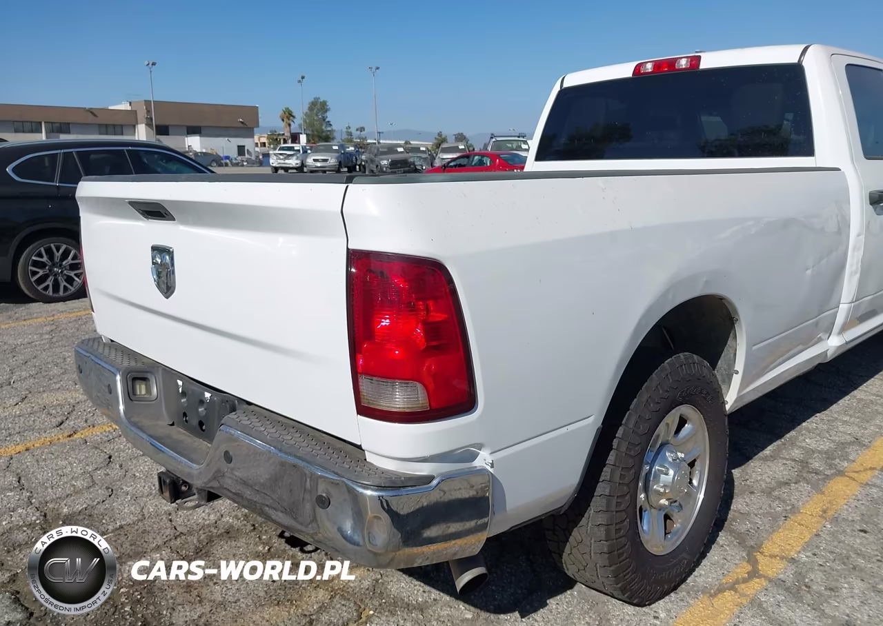 2017 Ram 2500 Tradesman 4X2 8' Box VIN:3C6UR4HJ8HG629595 - 12