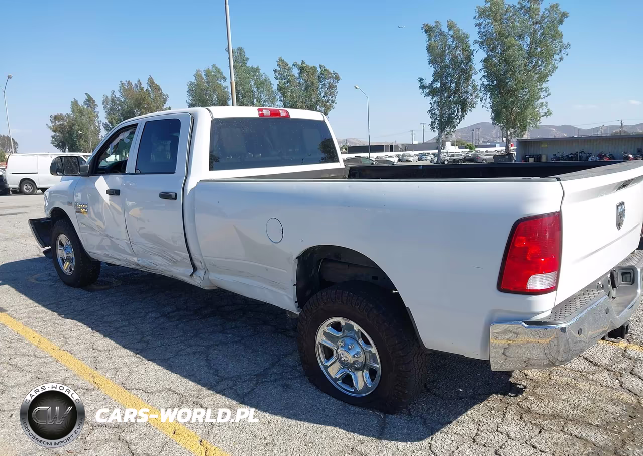 2017 Ram 2500 Tradesman 4X2 8' Box VIN:3C6UR4HJ8HG629595 - 3