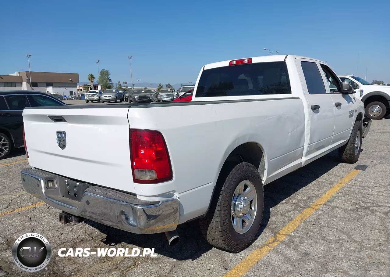 2017 Ram 2500 Tradesman 4X2 8' Box VIN:3C6UR4HJ8HG629595 - 4