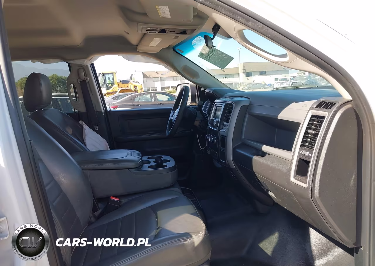 2017 Ram 2500 Tradesman 4X2 8' Box VIN:3C6UR4HJ8HG629595 - 5