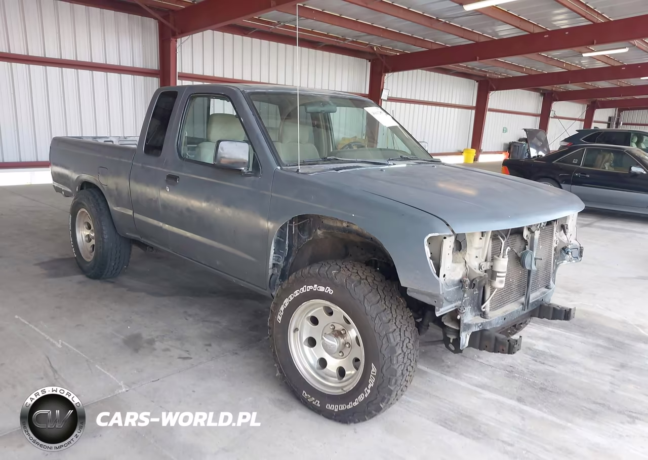 2000 Nissan Frontier Xe