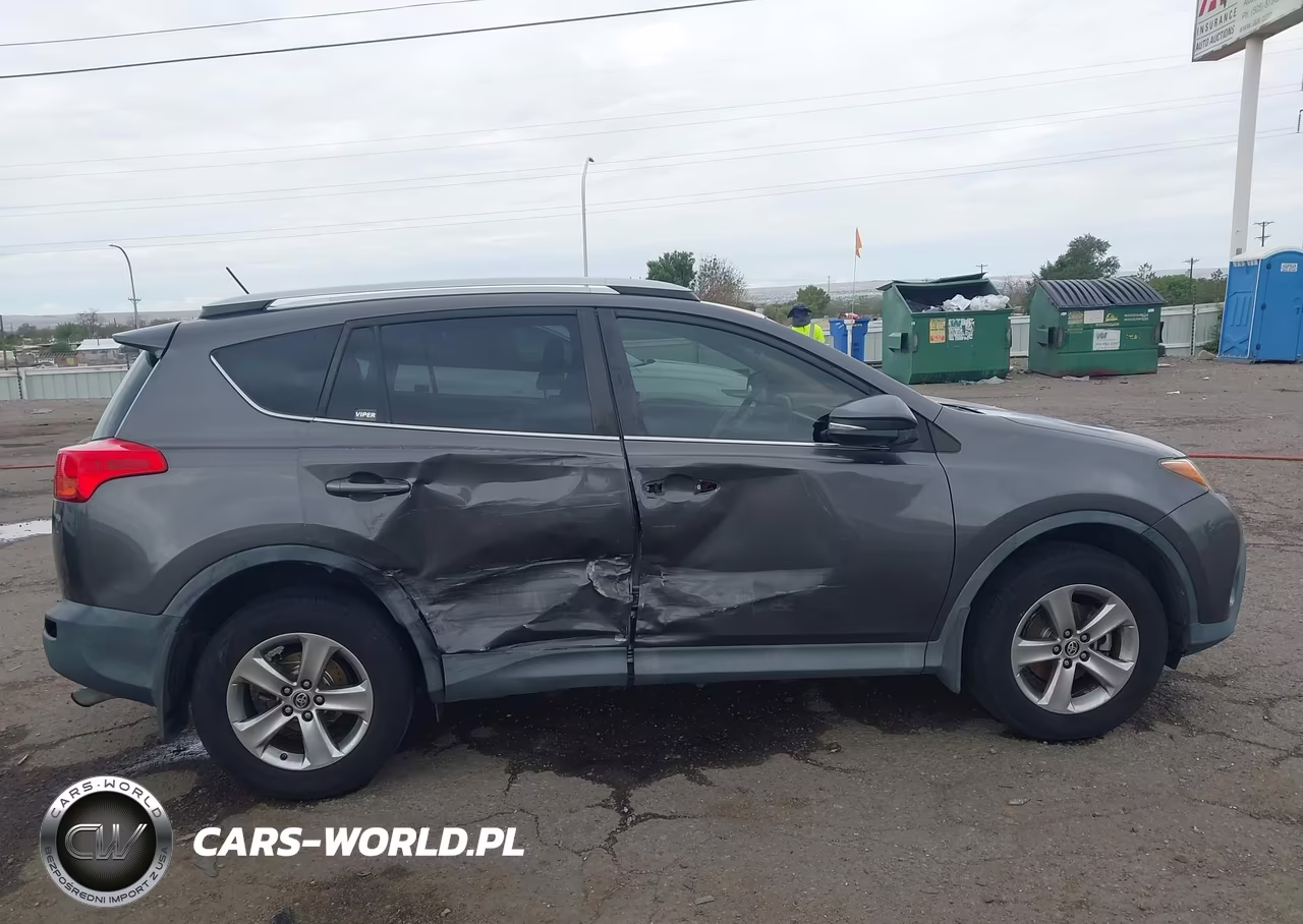 2015 Toyota Rav4 Xle VIN:2T3WFREV3FW156488 - 13