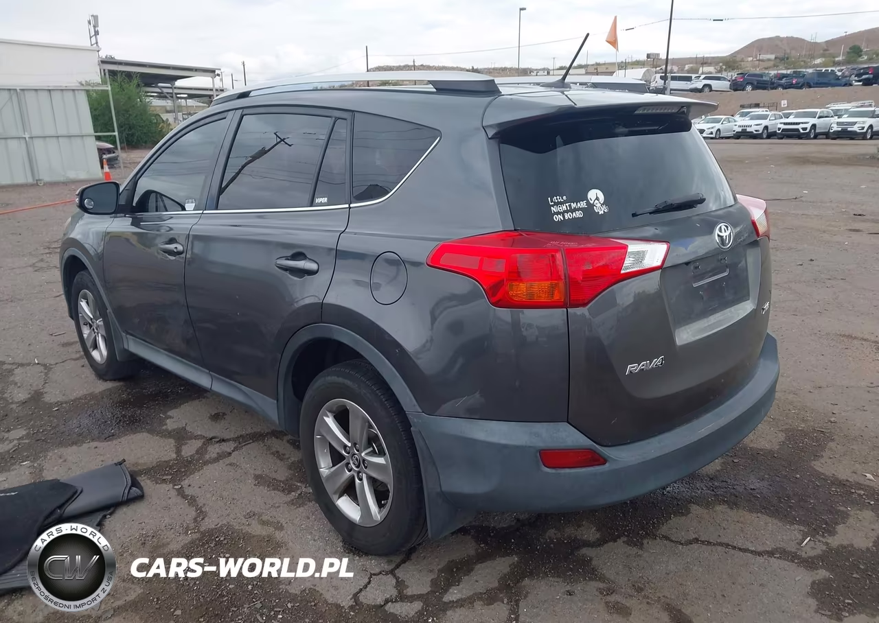 2015 Toyota Rav4 Xle VIN:2T3WFREV3FW156488 - 3