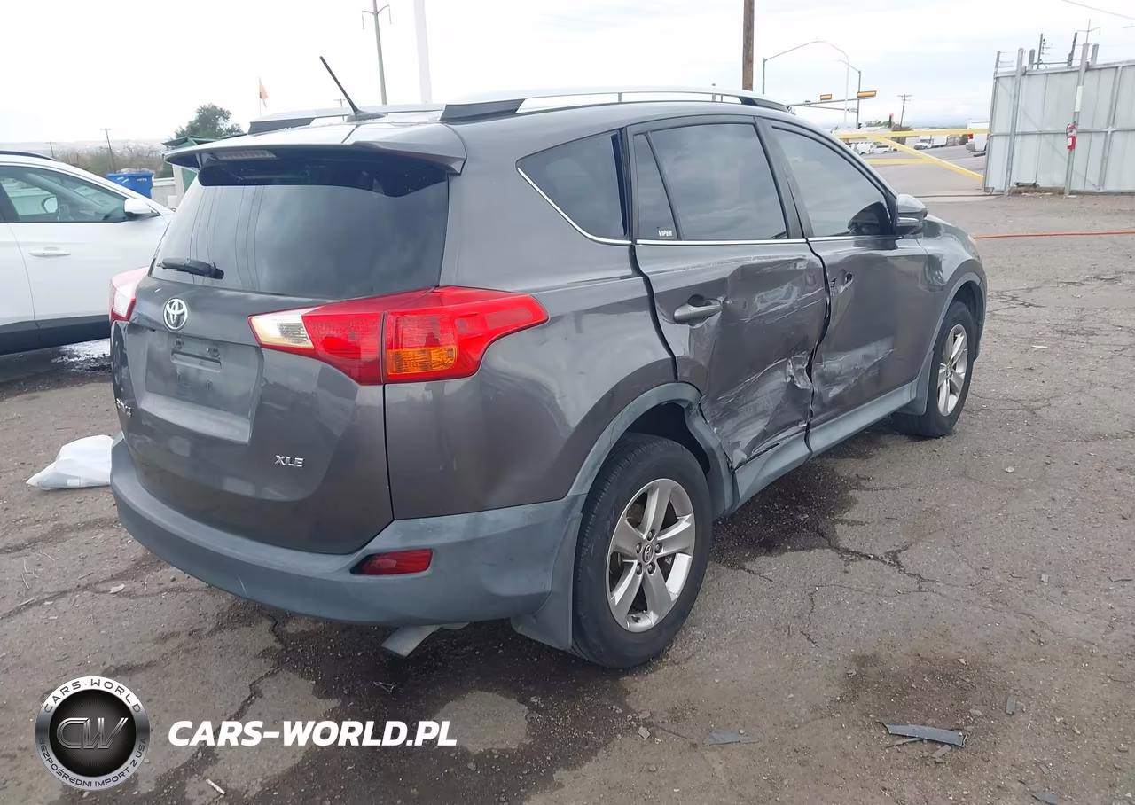 2015 Toyota Rav4 Xle VIN:2T3WFREV3FW156488 - 4