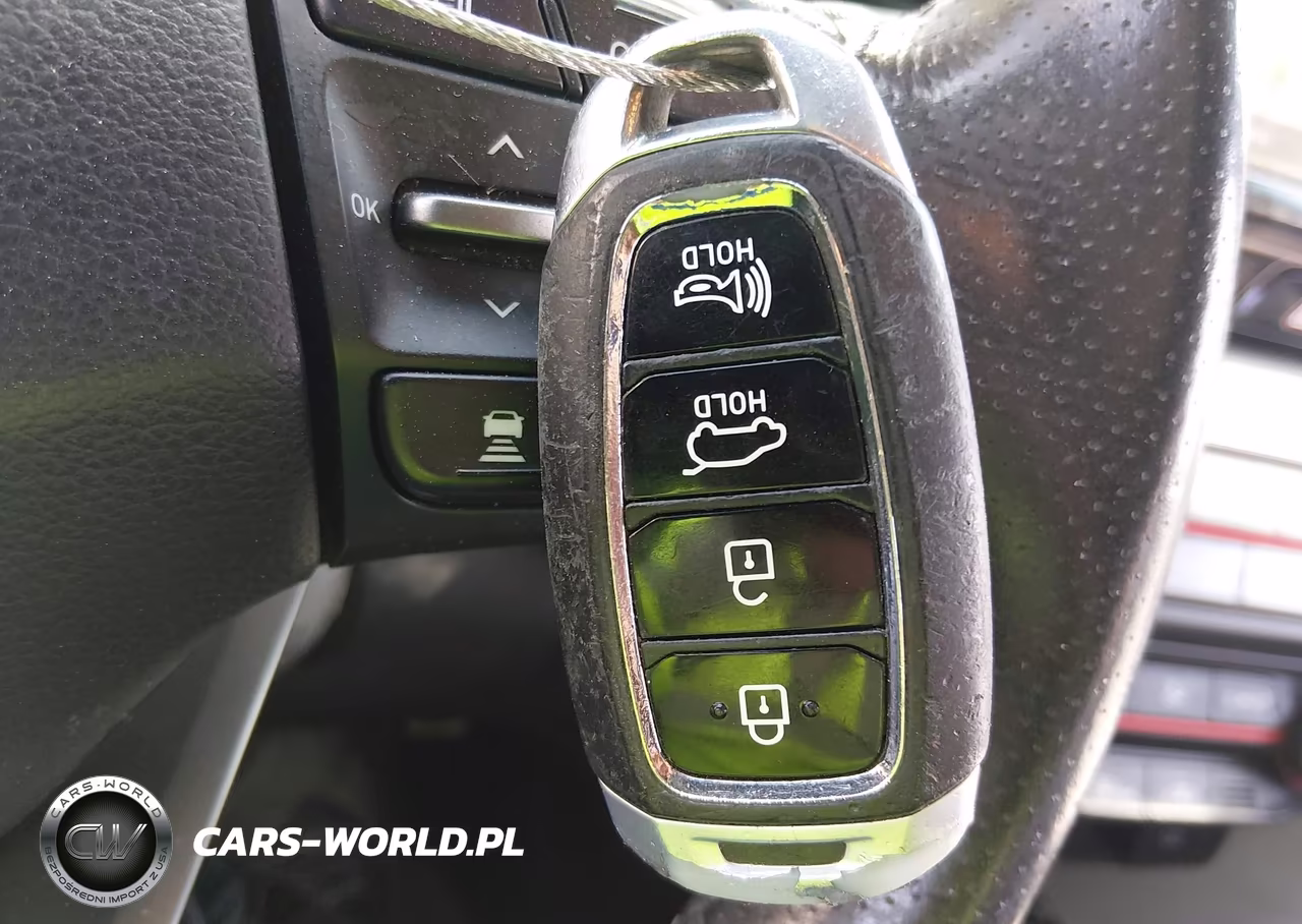 2019 Hyundai Veloster Turbo Ultimate VIN:KMHTH6AB8KU013224 - 11
